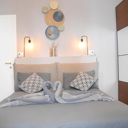 Residence Montanelli Триест Екстериор снимка