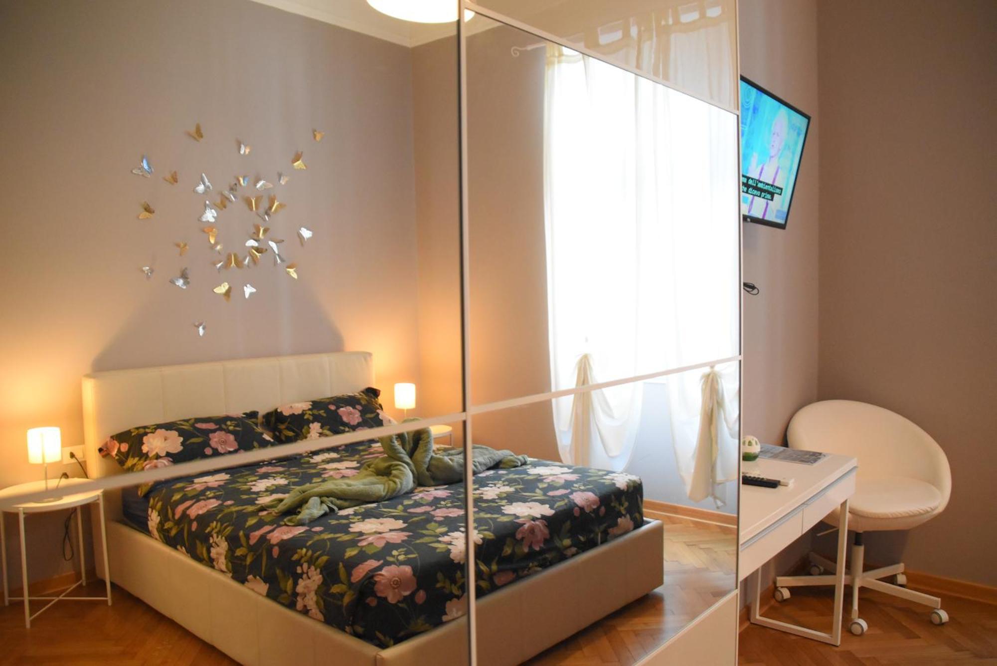 Residence Montanelli Триест Екстериор снимка